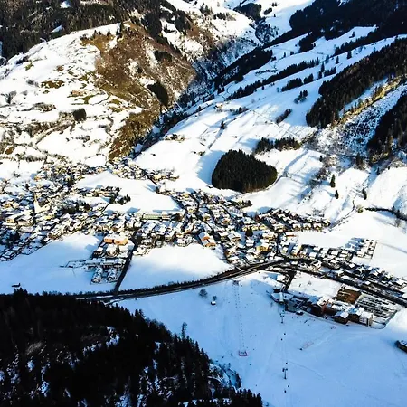 Modern Mountain Directly By Skiing Area Rauris