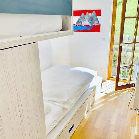 Modern Mountain Directly By Skiing Area Apartment *