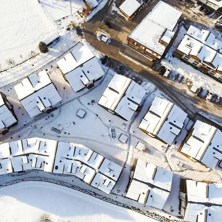 Modern Mountain Directly By Skiing Area Apartment