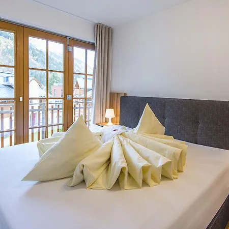Modern Mountain Directly By Skiing Area Appartement