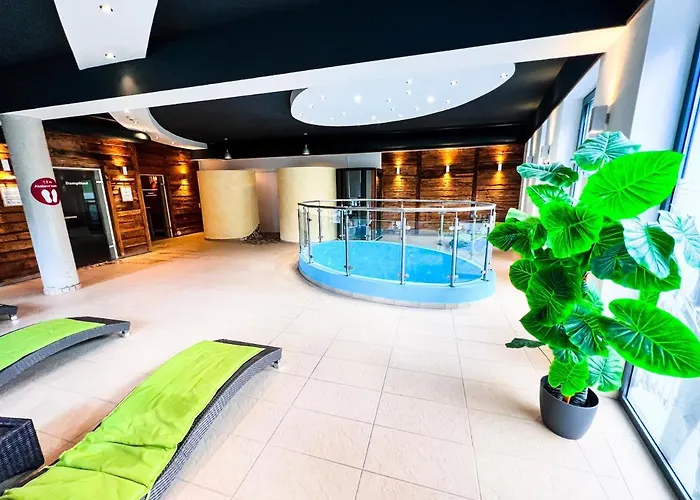 Modern Mountain Directly By Skiing Area *